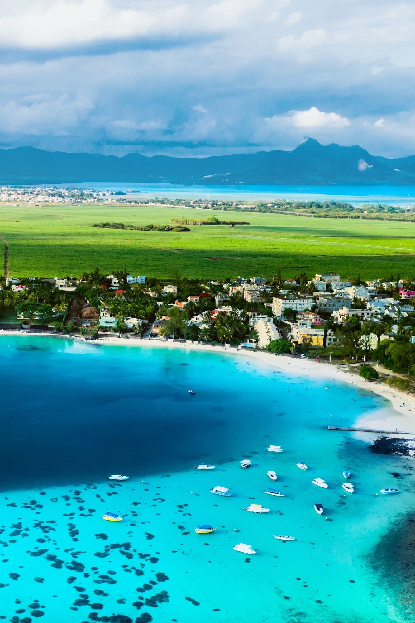 Gain Mauritius Citizenship